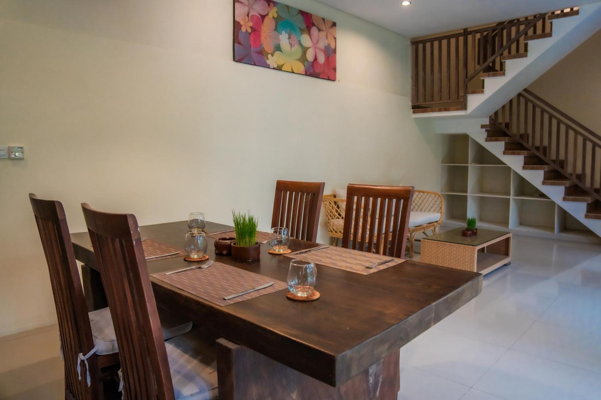Niniku Villa *